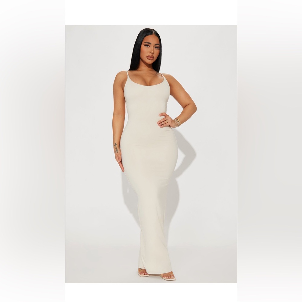 Fashion Nova Long dress